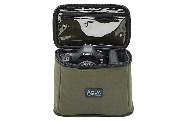 Univerzálný obal Aqua - Roving Gadget Bag Black Series