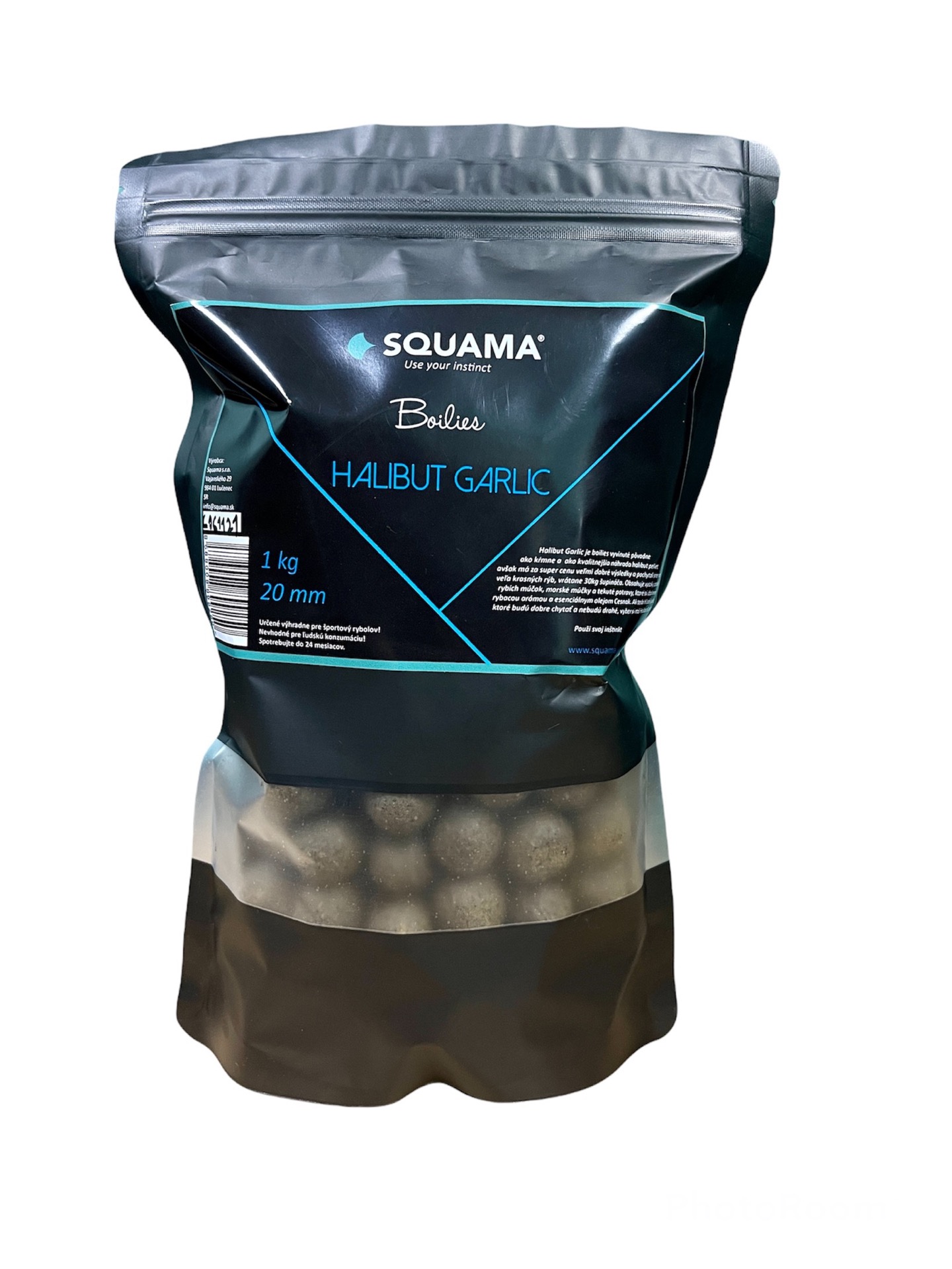 Squama Boilies HALIBUT GARLIC, Hmotnosť: 2,5kg, Priemer: 24mm